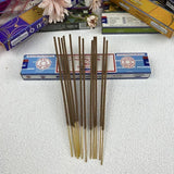 5 Schachteln Nag Champa Kollektion von indischem Räucherwerk Satya handgefertigt mit sechs erfrischenden medizinischen Düften für Meditation